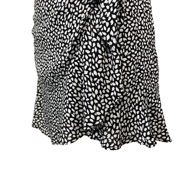 Abercrombie & Fitch Tulip Ruffle Miniskirt with Bow - Picture 7 of 10